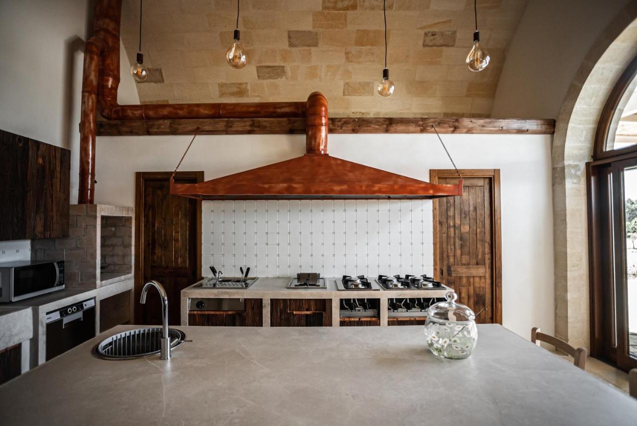 Masseria Torleanzi Wine Relais Сан-Пьетро-Вернотико Экстерьер фото