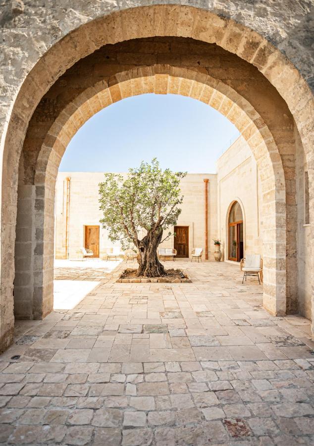 Masseria Torleanzi Wine Relais Сан-Пьетро-Вернотико Экстерьер фото