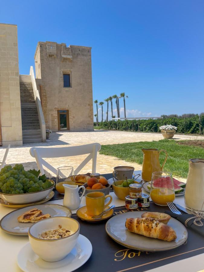Masseria Torleanzi Wine Relais Сан-Пьетро-Вернотико Экстерьер фото